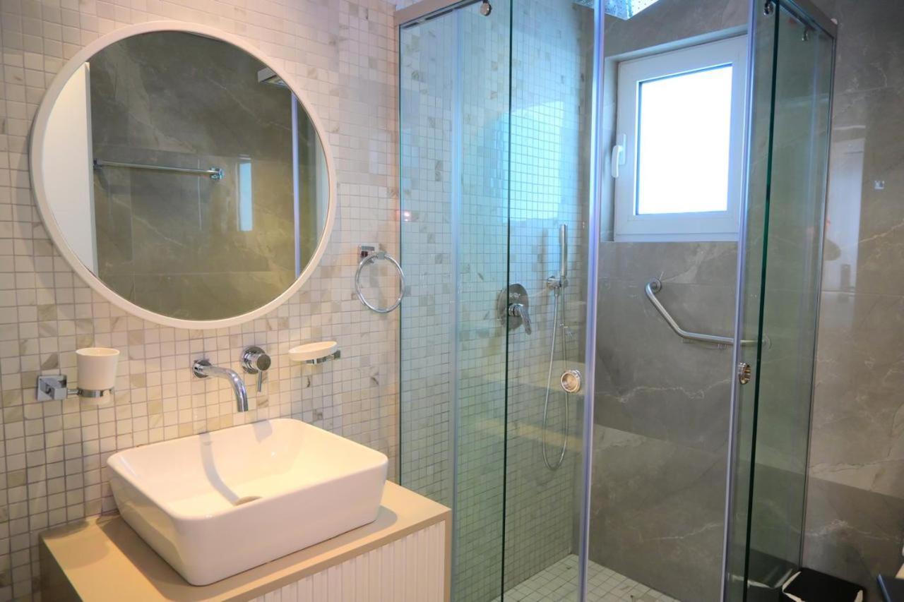 L'Amo Del Mare Hotel Ksamil Room photo